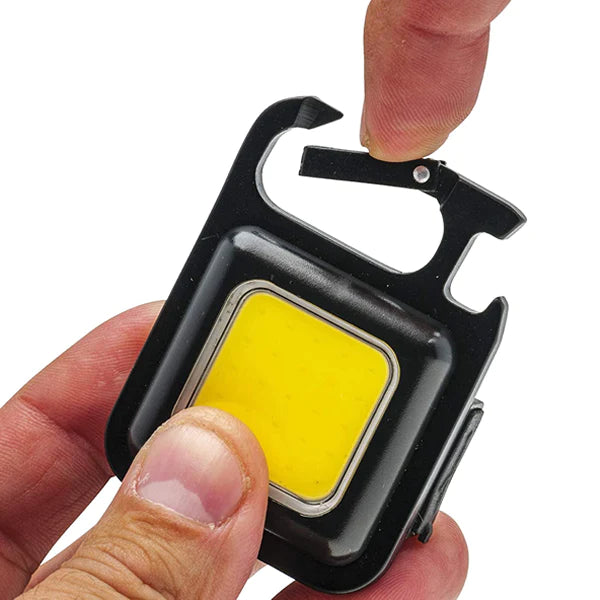 Mini Linterna LED de Emergencia